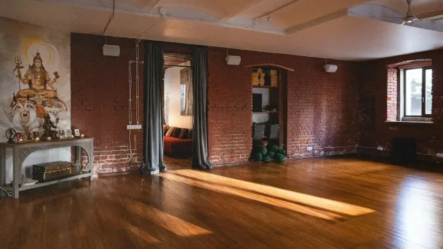 Студия йоги Nym yoga