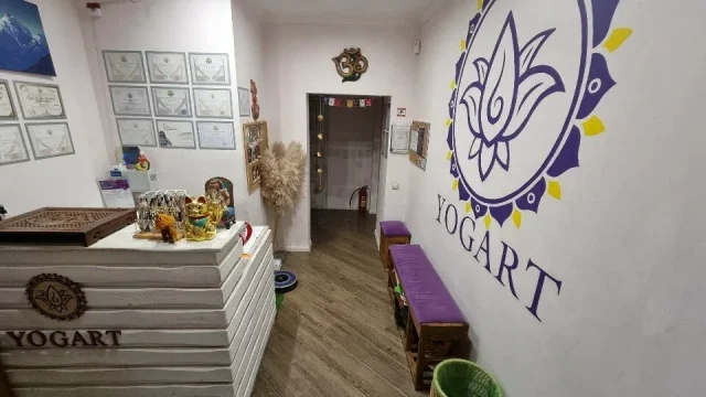 Студия йоги Yogart
