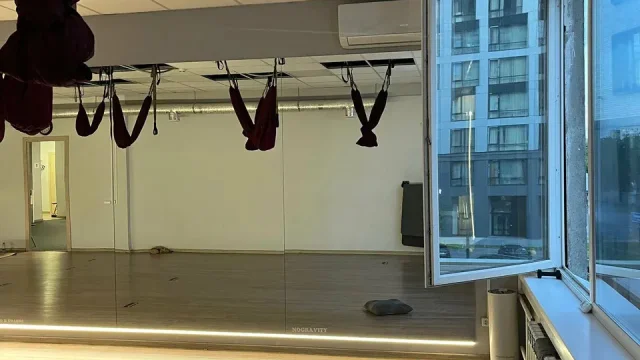 Студия йоги Nogravity
