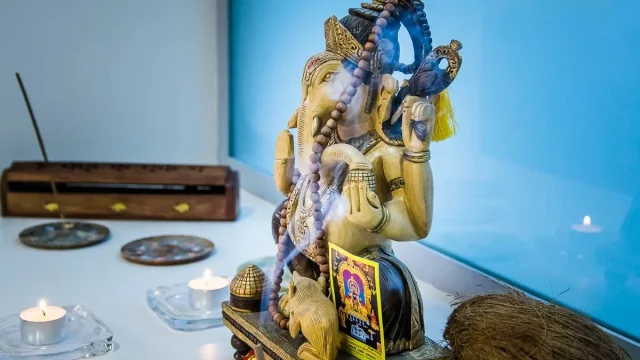 Студия йоги One Yoga Meditation