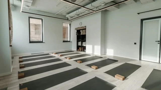 Студия йоги Holi yoga & cafe