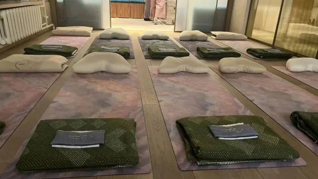 Студия йоги Ashram