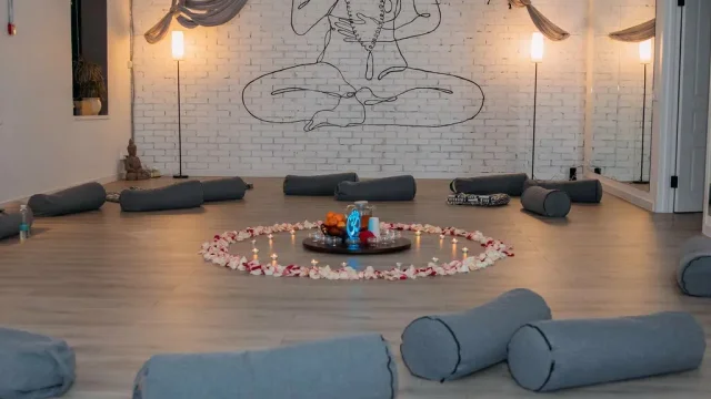 Студия йоги Yogi Room