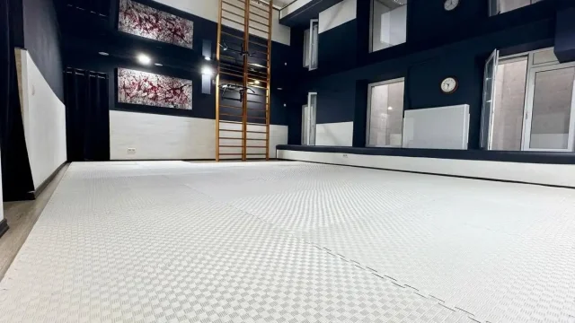 Студия йоги Азами
