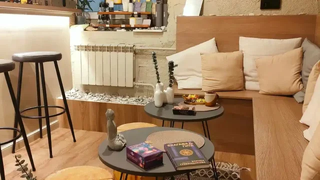 Студия йоги Поток