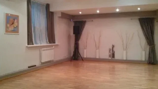 Студия йоги Dhyana